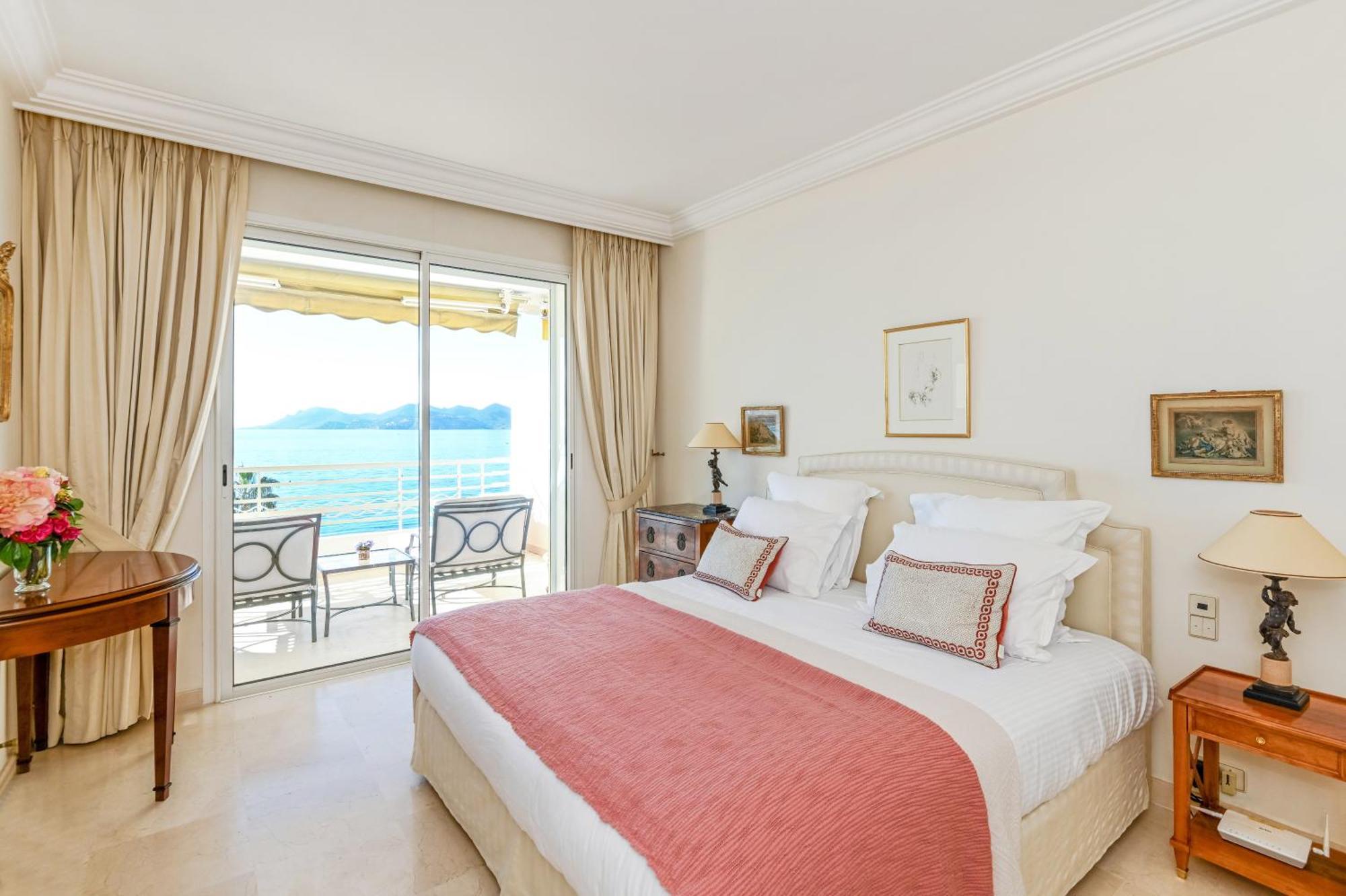 Buckingham & Lloyds - Cannes Dış mekan fotoğraf